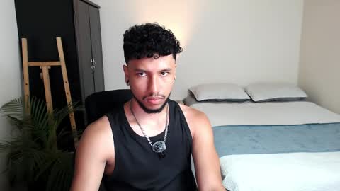 Snapshot of yeff_stone chatting on 04-21-26, 02:51 yeff online show from 04-21-26, 02:51