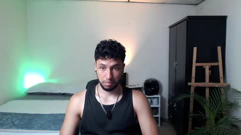 Snapshot of yeff_stone chatting on 05-23-26, 02:28 yeff online show from 05-23-26, 02:28