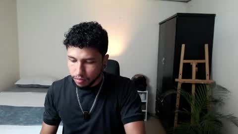Snapshot of yeff_stone chatting on 05-26-26, 11:01 yeff online show from 05-26-26, 11:01