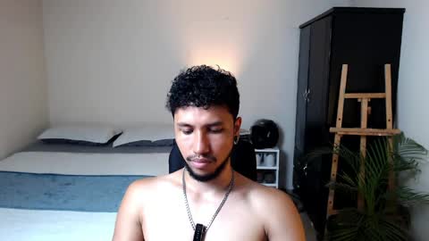 Snapshot of yeff_stone chatting on 06-01-26, 11:06 yeff online show from 06-01-26, 11:06