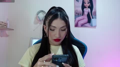 yeibles_hana2 online show from 12-04-24, 12:08