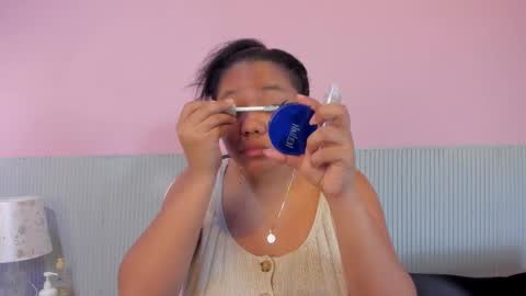 yeika_foxy online show from 12-17-25, 11:27