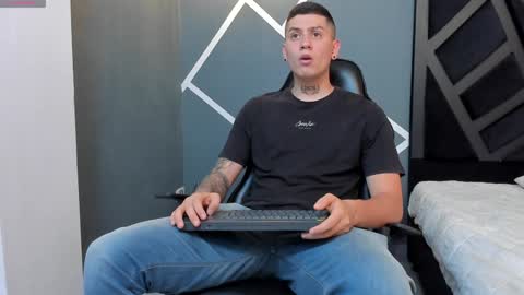 YEIKO ROMERO online show from 01-25-25, 05:19