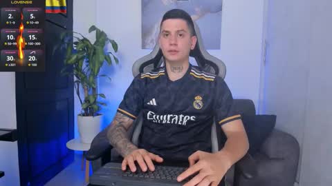 YEIKO ROMERO online show from 11-04-25, 05:45