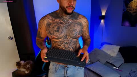 yeikoe1 online show from 01-18-25, 05:41