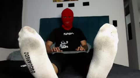 yeisongomezz online show from 09-30-25, 03:44