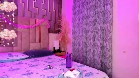 yelena  online show from 12-21-24, 01:53