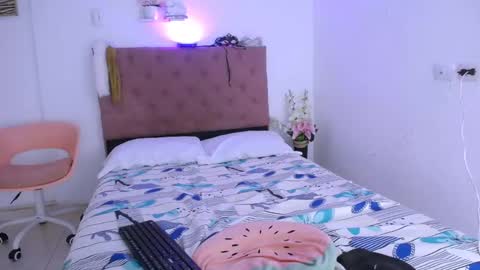 YEM online show from 02-25-25, 03:49