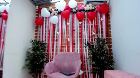 Yen online show from 02-12-26, 04:35