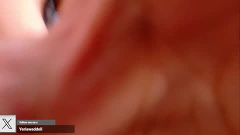 Snapshot of yeriawaddell_ chatting on 10-07-25, 09:01 yeriawaddell online show from 10-07-25, 09:01