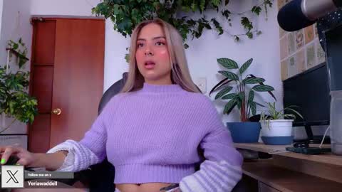 Snapshot of yeriawaddell_ chatting on 11-09-25, 08:29 yeriawaddell online show from 11-09-25, 08:29