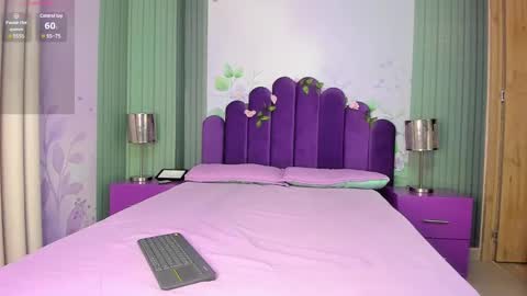 Snapshot of yess__daddy chatting on 01-25-25, 10:19 yess__daddy online show from 01-25-25, 10:19