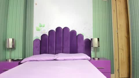 Snapshot of yess__daddy chatting on 02-21-25, 10:17 yess__daddy online show from 02-21-25, 10:17