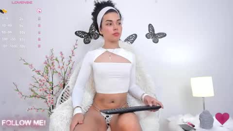 YAMPOOL  online show from 11-28-25, 04:20