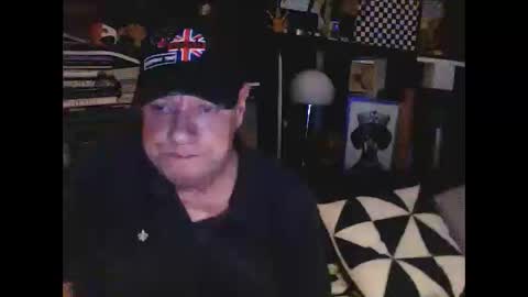 Snapshot of yessex247 chatting on 10-11-25, 04:12 yessex247 online show from 10-11-25, 04:12