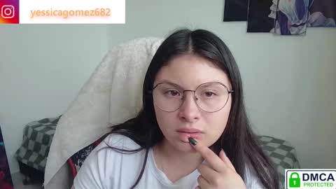 yessica_gomez01 online show from 02-06-26, 02:20