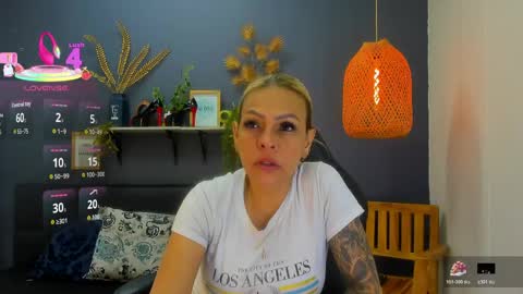 Snapshot of yessika_parker chatting on 06-09-26, 08:48 yessika_parker online show from 06-09-26, 08:48