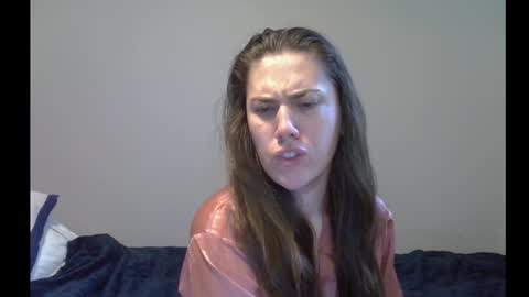 Kira online show from 10-09-25, 10:57