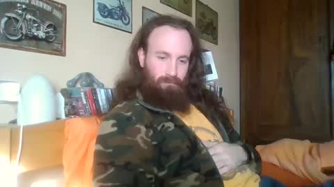 yeti_92 online show from 02-02-25, 01:19