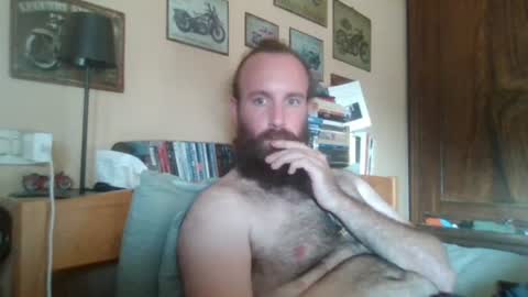 Snapshot of yeti_92 chatting on 08-06-26, 04:20 yeti_92 online show from 08-06-26, 04:20