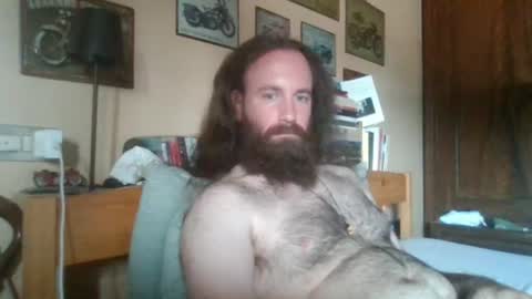 Snapshot of yeti_92 chatting on 08-08-26, 09:33 yeti_92 online show from 08-08-26, 09:33