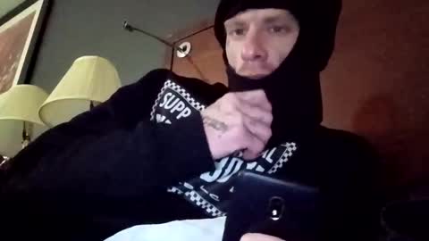 Snapshot of yfwb69xxx chatting on 11-23-25, 06:35 yfwb69xxx online show from 11-23-25, 06:35