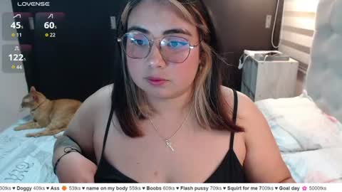 hii i am yini online show from 06-25-26, 03:06