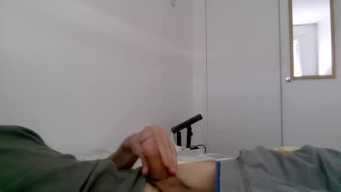 Snapshot of yinyangvibes69 chatting on 07-24-26, 12:36 YinYangVibes69 online show from 07-24-26, 12:36