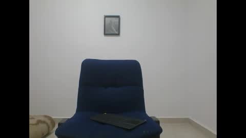 yissus_20 online show from 11-07-25, 02:11