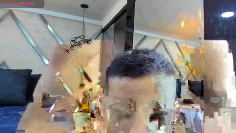 Yiyo online show from 04-15-26, 04:19