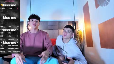 Snapshot of yizus_bonz chatting on 12-16-24, 08:20 yizus_bonz online show from 12-16-24, 08:20