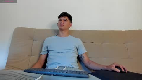 Snapshot of yizus_bonz chatting on 07-05-26, 06:59 yizus_bonz online show from 07-05-26, 06:59
