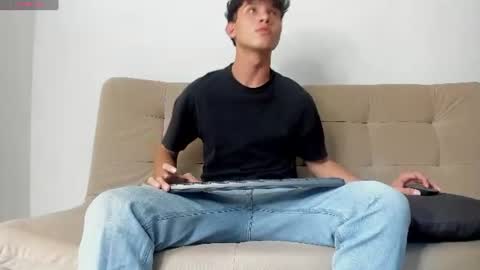 Snapshot of yizus_bonz chatting on 07-20-26, 10:34 yizus_bonz online show from 07-20-26, 10:34