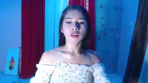 Snapshot of ymee_shane18 chatting on 12-03-24, 07:21 ymee_shane18 online show from 12-03-24, 07:21