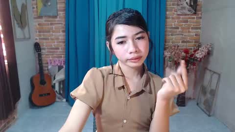 Snapshot of ymee_shane18 chatting on 01-15-25, 11:51 ymee_shane18 online show from 01-15-25, 11:51