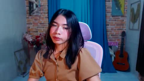 Snapshot of ymee_shane18 chatting on 01-23-25, 11:26 ymee_shane18 online show from 01-23-25, 11:26
