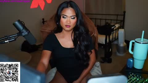 Snapshot of ynaong chatting on 12-04-24, 04:43 Palmela Handerson online show from 12-04-24, 04:43