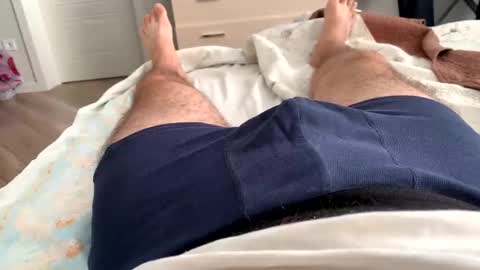 Snapshot of ynno31 chatting on 09-21-25, 04:47 Giannis online show from 09-21-25, 04:47