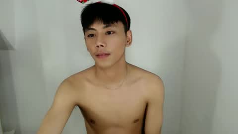 ynotyu online show from 12-17-25, 11:22