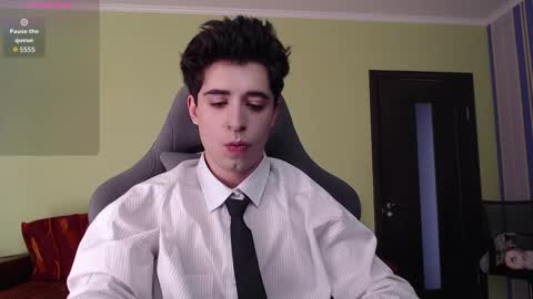 yofukashi online show from 10-18-25, 08:04