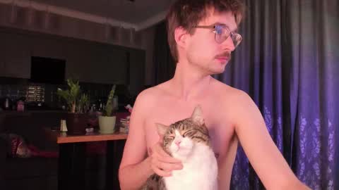 Max online show from 02-28-26, 04:35