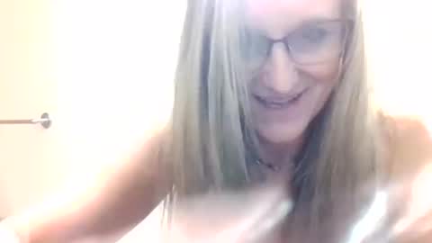 yogabuttttttt online show from 11-25-25, 06:02