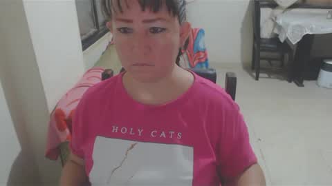 Snapshot of yohis_kiut25 chatting on 03-12-25, 02:52 yohis online show from 03-12-25, 02:52