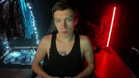 Snapshot of yoi_aji chatting on 09-11-25, 10:04 You can ask my name in pm online show from 09-11-25, 10:04