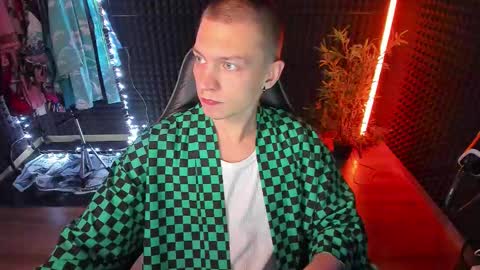 Snapshot of yoi_aji chatting on 10-26-25, 05:30 You can ask my name in pm online show from 10-26-25, 05:30