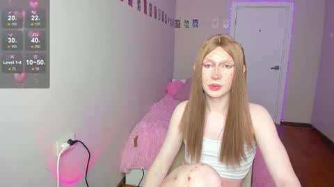 Mikaella - Mika online show from 10-29-25, 12:57