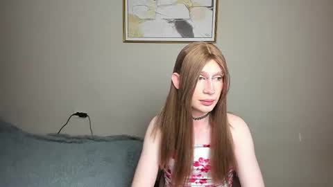 Mikaella - Mika online show from 11-26-25, 02:56