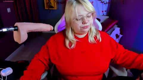 Yoki online show from 02-08-26, 06:06