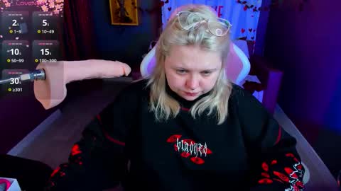 Yoki online show from 02-12-26, 07:03