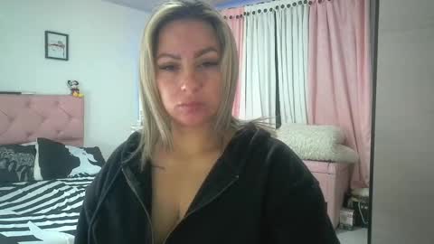 yokiko online show from 09-11-25, 01:55